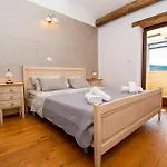 Banic Motovun,istrien - By Istrabook מוטובון